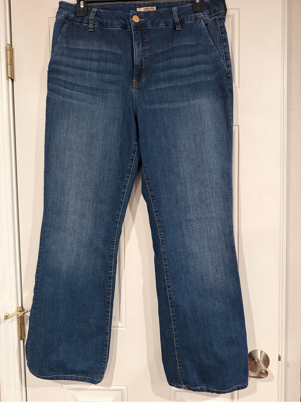 Kut from the Kloth Women's Dark Blue trouser flare Jeans